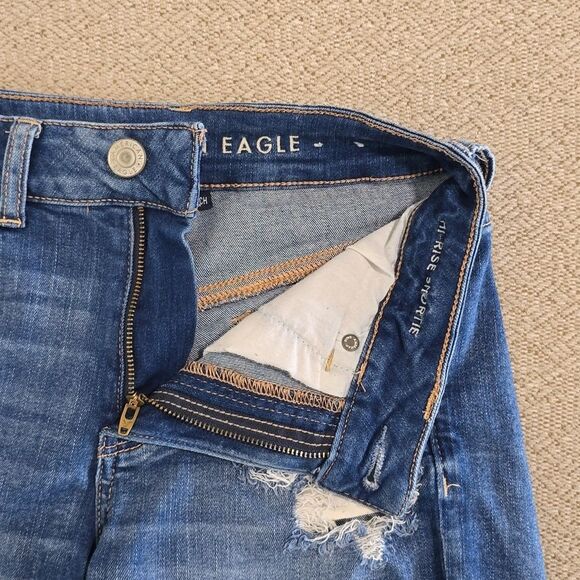 American Eagle Hi Rise Shortie Next Level Stretch Distressed Jean Shorts-Size 4 - Picture 6 of 15